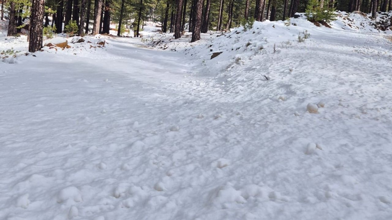 Köyceğiz Sandras Dağı Kışa Merhaba Dedi