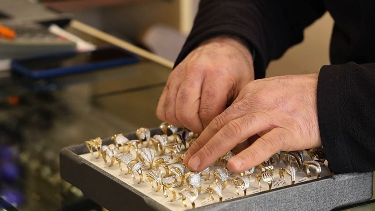 Küçük Esnafı Desteklemek İçin Çağrı