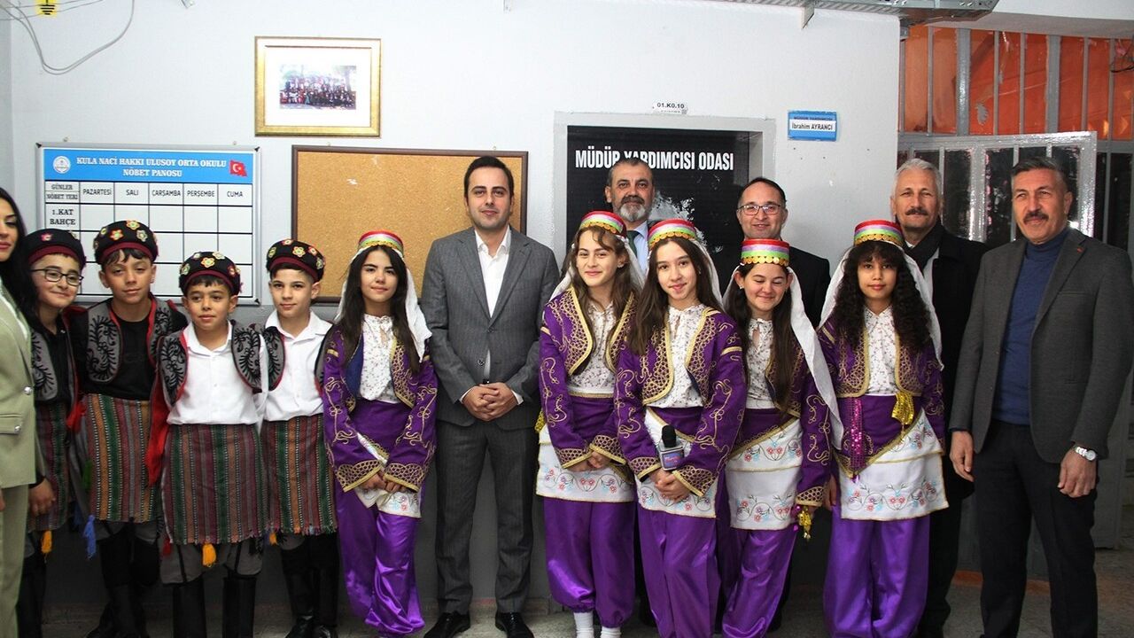 Kula'da Tutum, Yatırım ve Türk Malları Haftası Coşkuyla Kutlandı