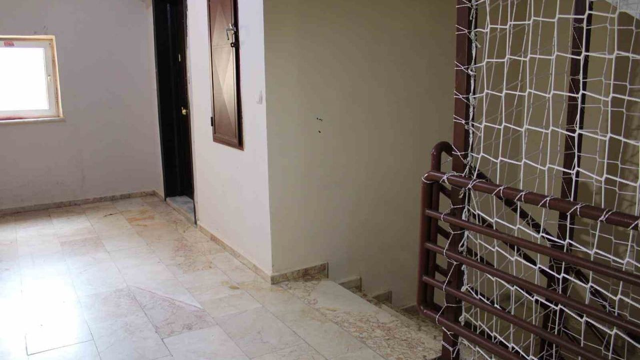 Kurye Skandalı: Bina Merdiveninde Tuvaletini Yapan Kurye