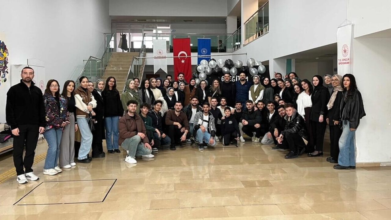 Kütahya’da Eğitim Zirvesi Gerçekleşti