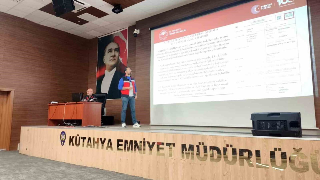 Kütahya'da Emniyet Personeline Hayvan Sevkleri Eğitimi