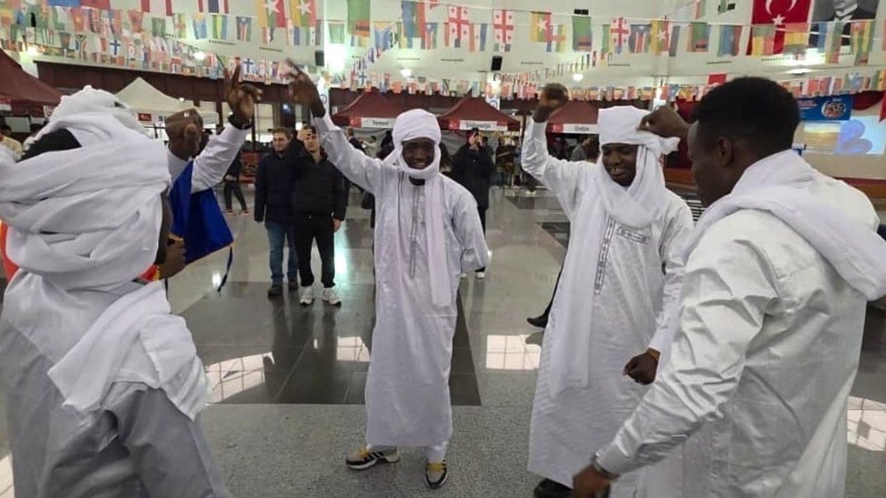 Kütahya'da Uluslararası Öğrenciler Buluştu