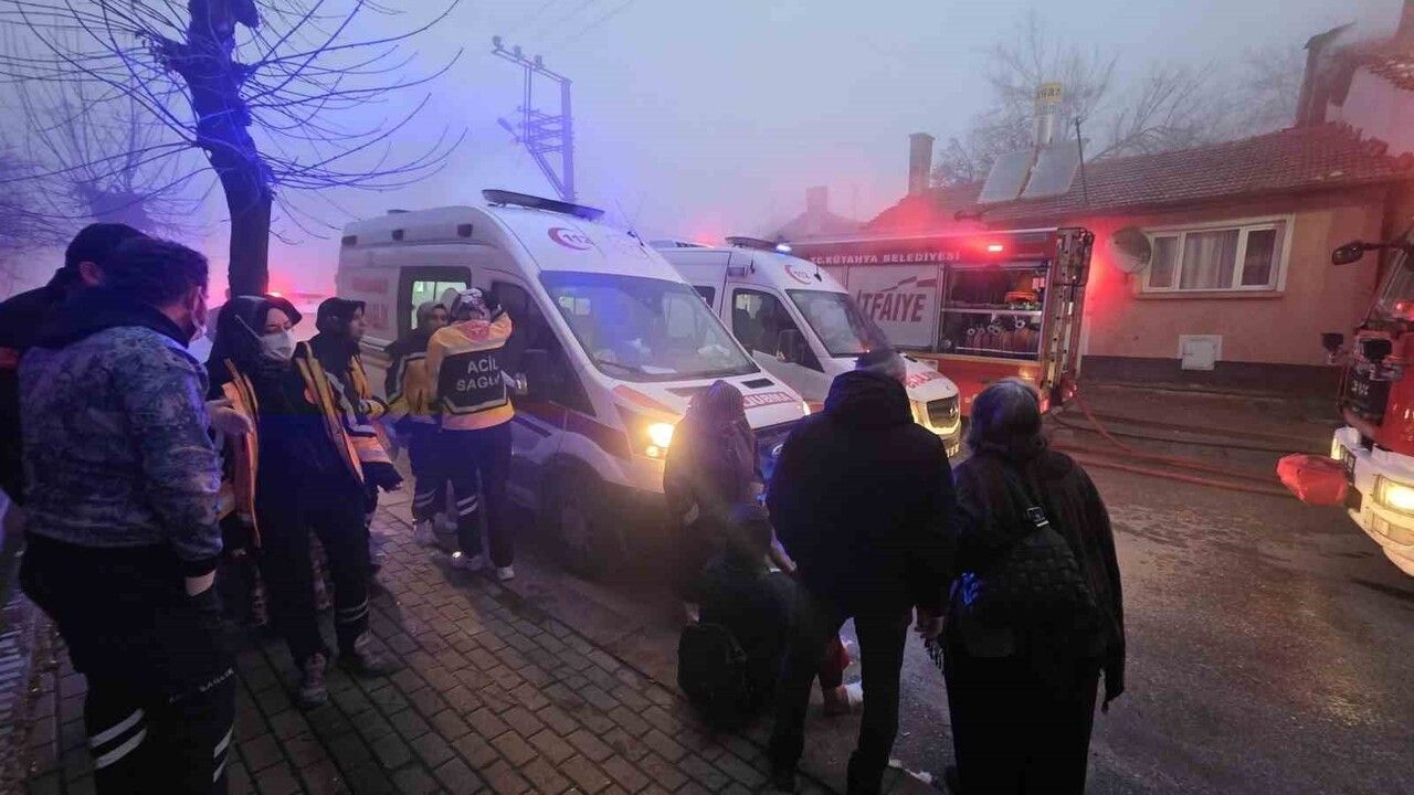 Kütahya'da Yangın Faciası: 85 Yaşındaki Kadın Hayatını Kaybetti