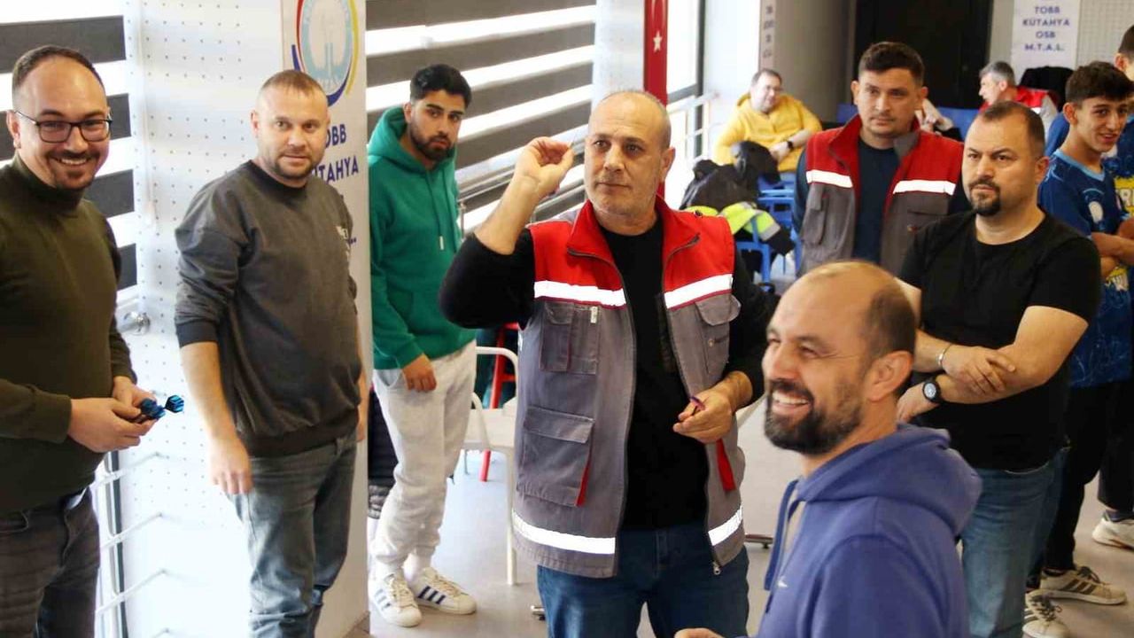 Kütahya OSB'de Geleneksel Dart Turnuvası Heyecanı