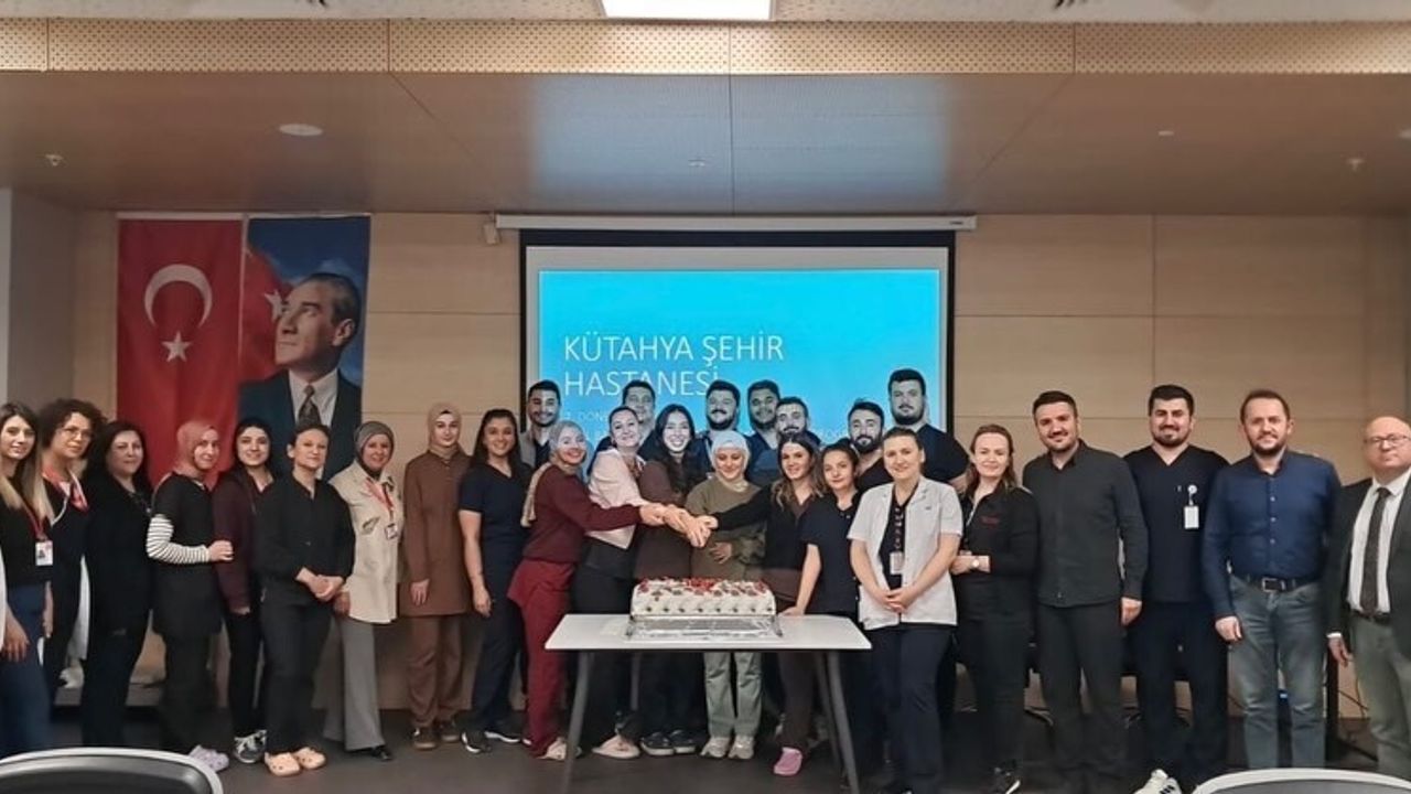 Kütahya Şehir Hastanesi'nde Acil Bakım Hemşireliği Eğitimi Tamamlandı