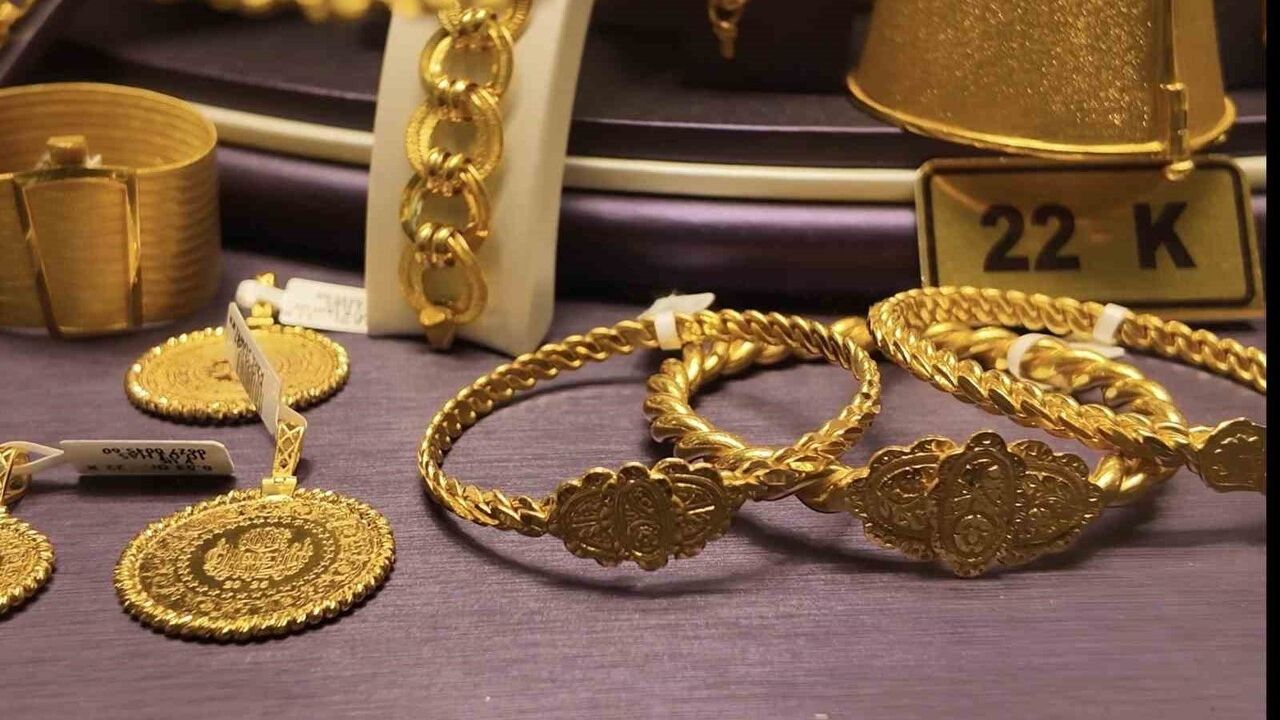 Kuyumcukent'te Yılsonu İndirimi