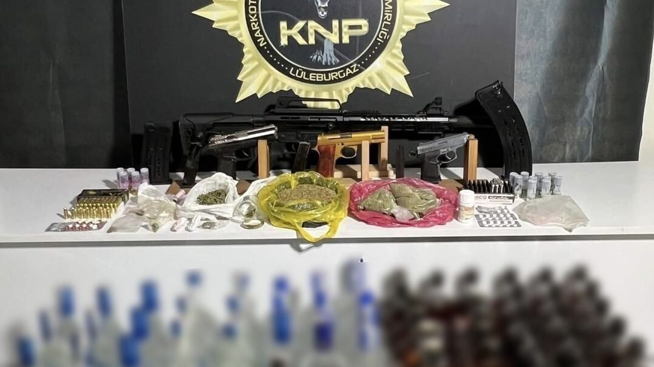 Lüleburgaz'da Narkotik Operasyonu: 20 Gözaltı ve Silah Ele Geçirildi