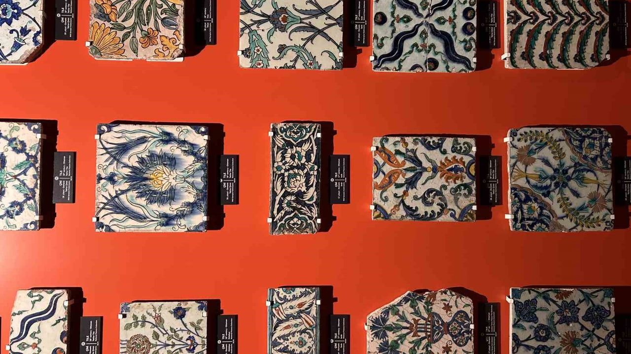 Mabeyn Yolu Çini Sanat Galerisi Topkapı Sarayı'nda Ziyarete Açıldı