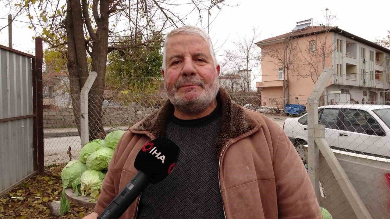 Malatya'da Çiftçiler Alternatif Ürünlerle Zararlarını Gideriyor