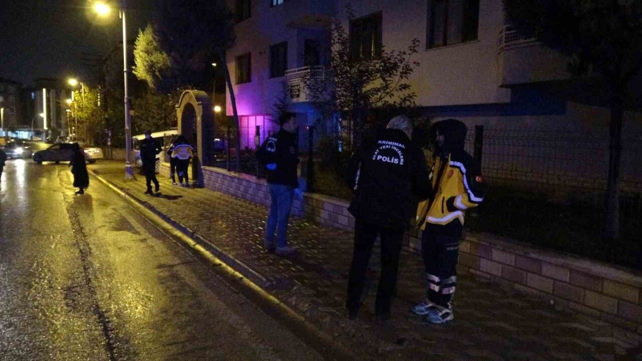 Malatya'da Yaşlı Adamın Ölümü: Kötü Koku İhbarı Üzerine Bulundu