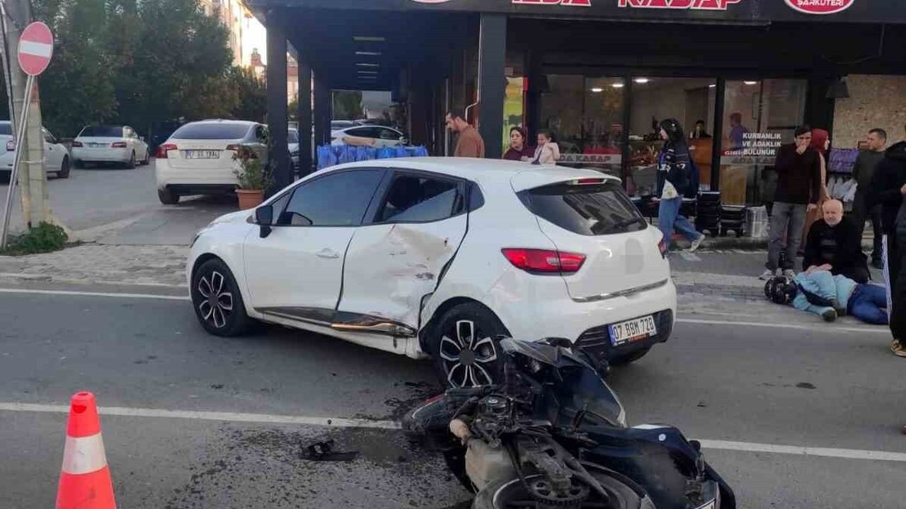 Manavgat'ta Motosiklet Kazası: Sürücü Yaralı