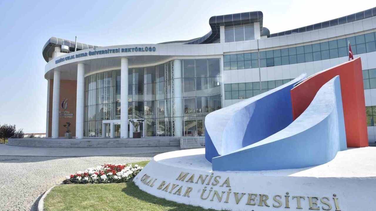 Manisa Celal Bayar Üniversitesi Sürdürülebilirlikte Yükselişini Koruyor