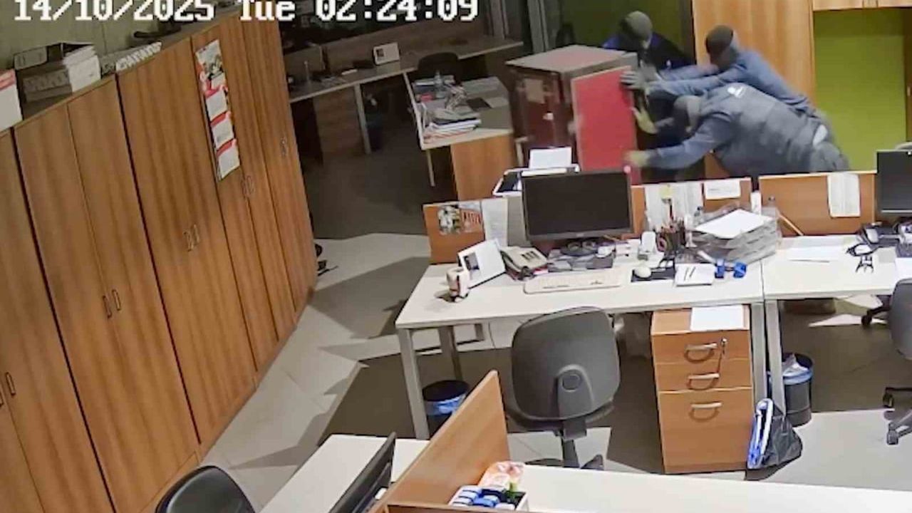 Manisa'da 2 Milyon Avroluk Hırsızlık Olayı