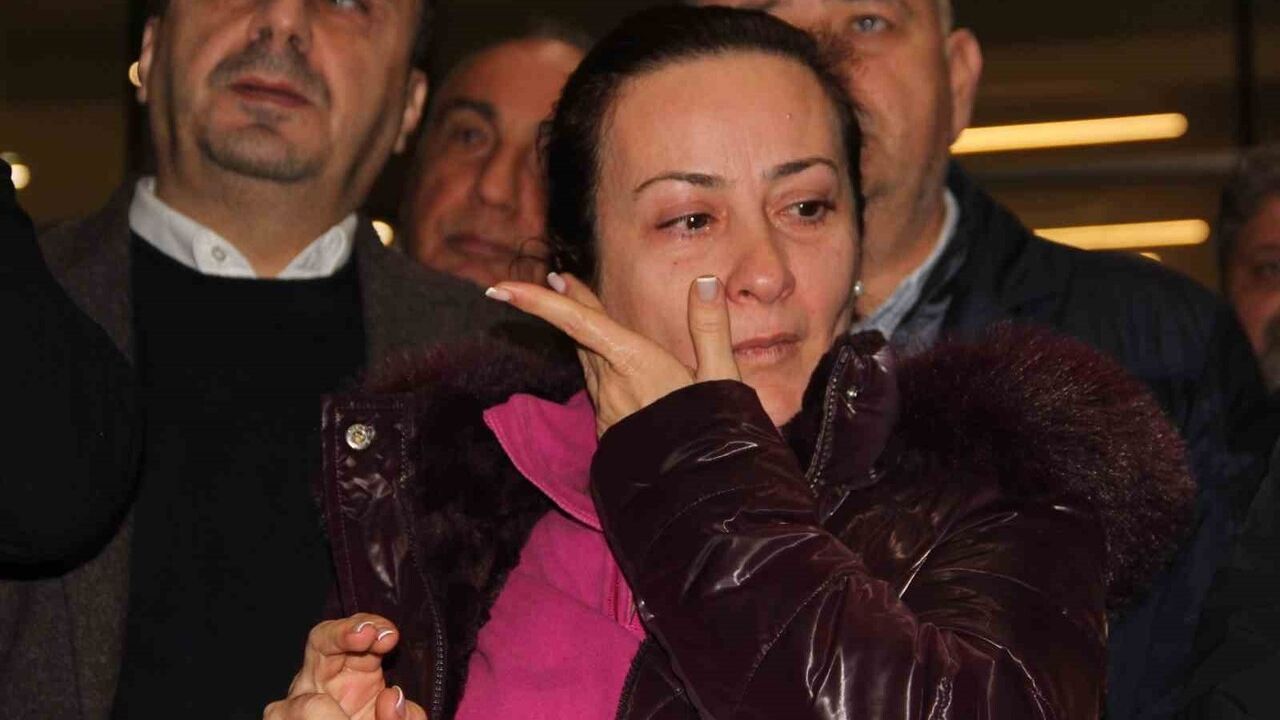 Manisa'nın Seçilen İlk Kadın Belediye Başkanı Gülşah Durbay Hayatını Kaybetti