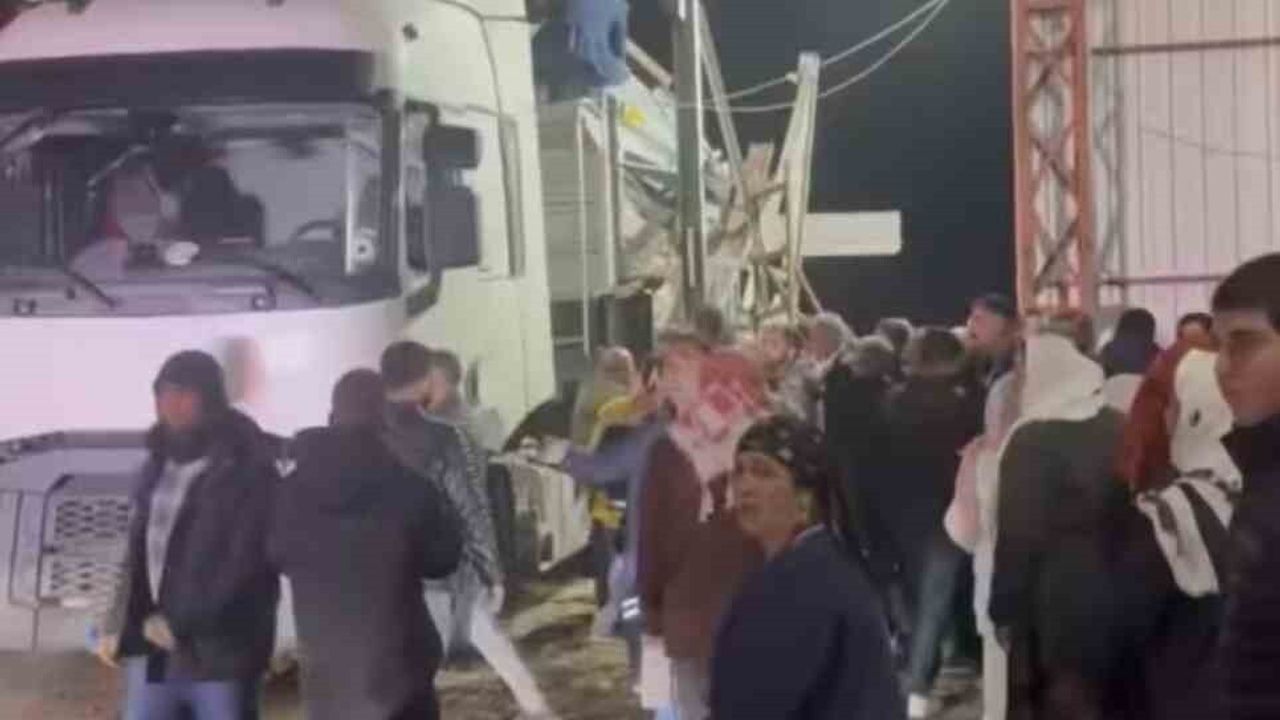 Mardin'de Mısır Kurutma Silosu Çöktü: 1 Kişi Hayatını Kaybetti