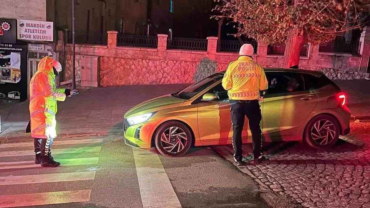 Mardin'de Trafik Kontrolleri: 66 Araç Sürücüsüne Ceza Uygulandı