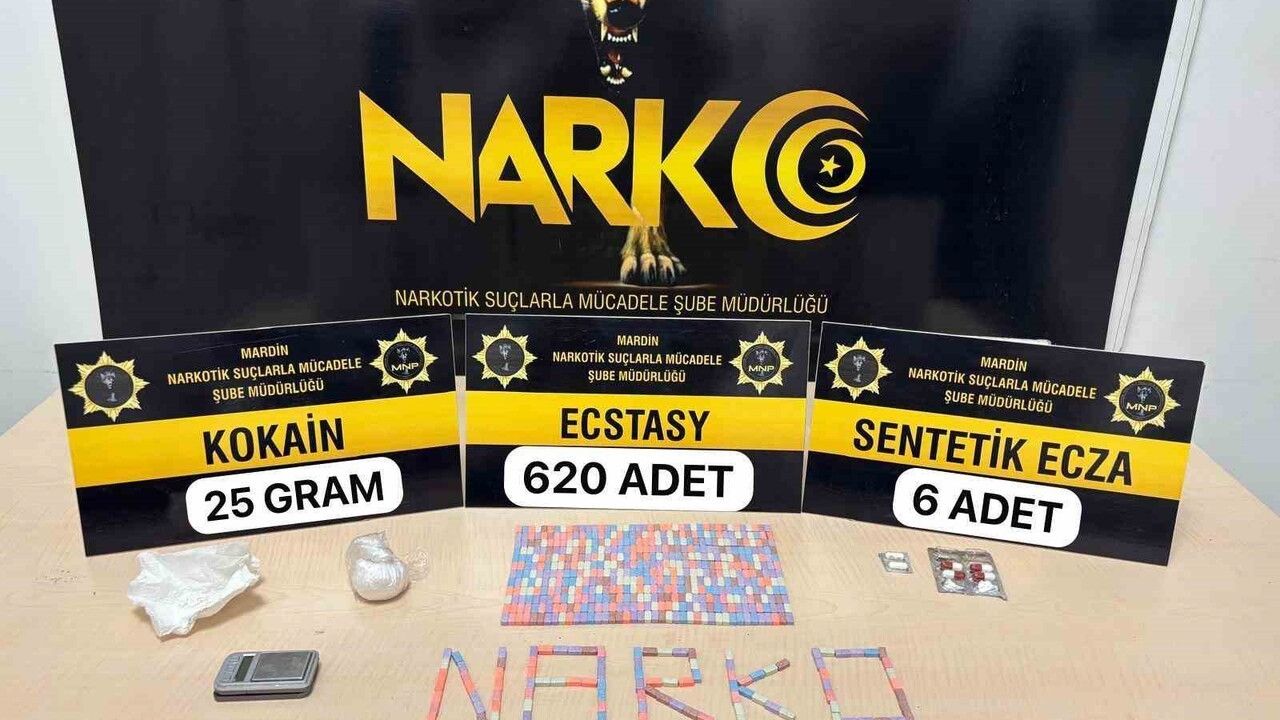 Mardin'de Uyuşturucu Operasyonu: 620 Ecstasy Hap Ele Geçirildi