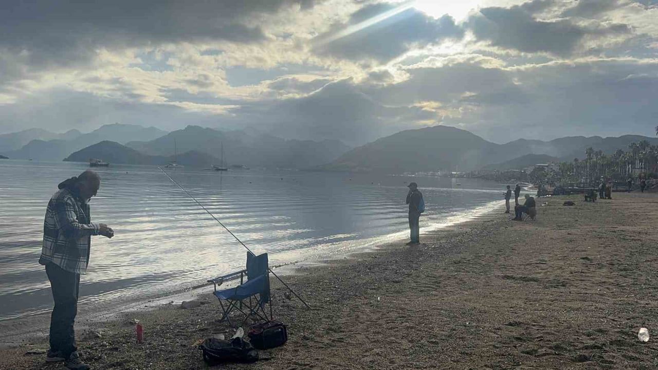 Marmaris'te Sağanak Sonrası Güneşli Gün