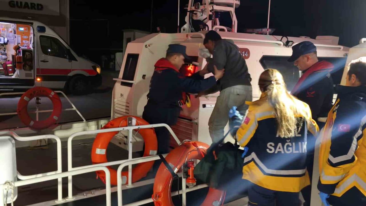 Marmaris'te Yaralanan Balıkçıya Hızlı Müdahale