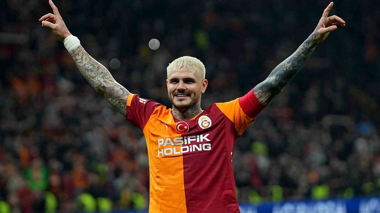 Mauro Icardi'den Galatasaray'a  Üçlü Kutlama