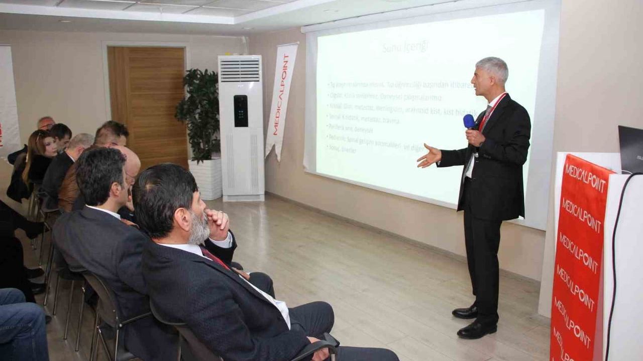 Medical Point Gaziantep'te 3. Bölgesel Nöroşirürji Toplantısı Gerçekleşti