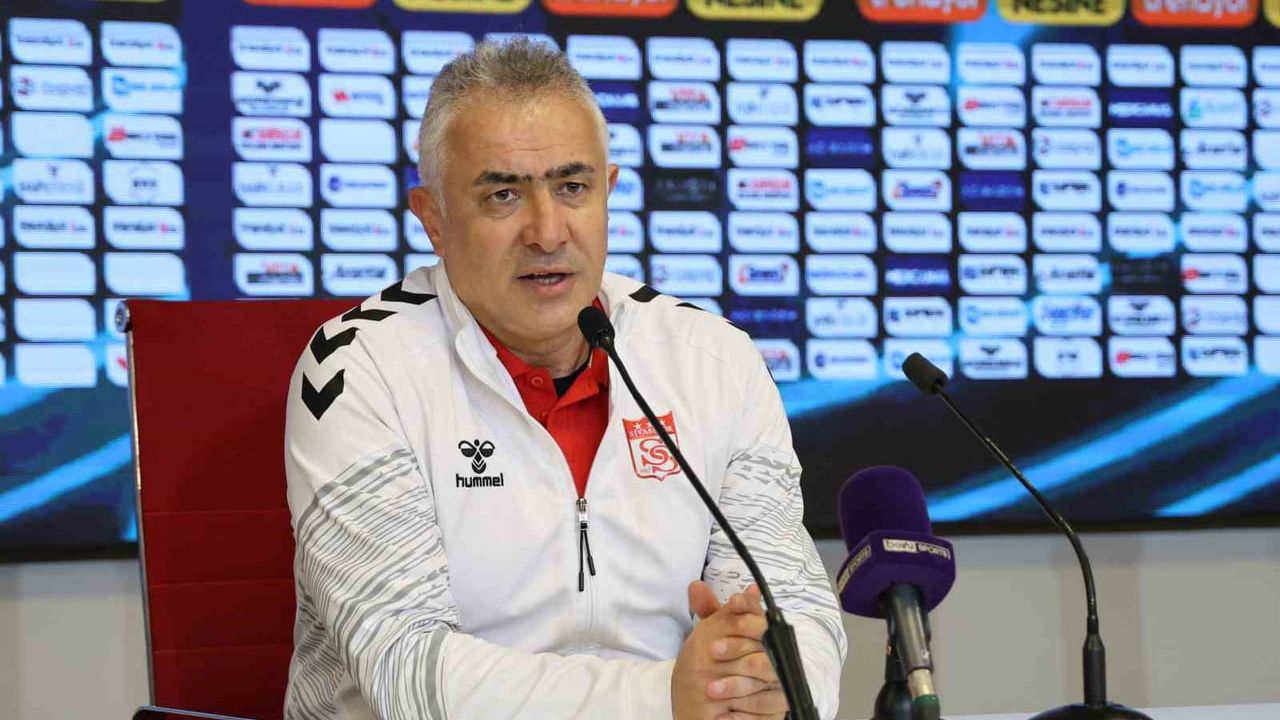 Mehmet Altıparmak'tan Sivasspor'a Süper Lig Vurgusu