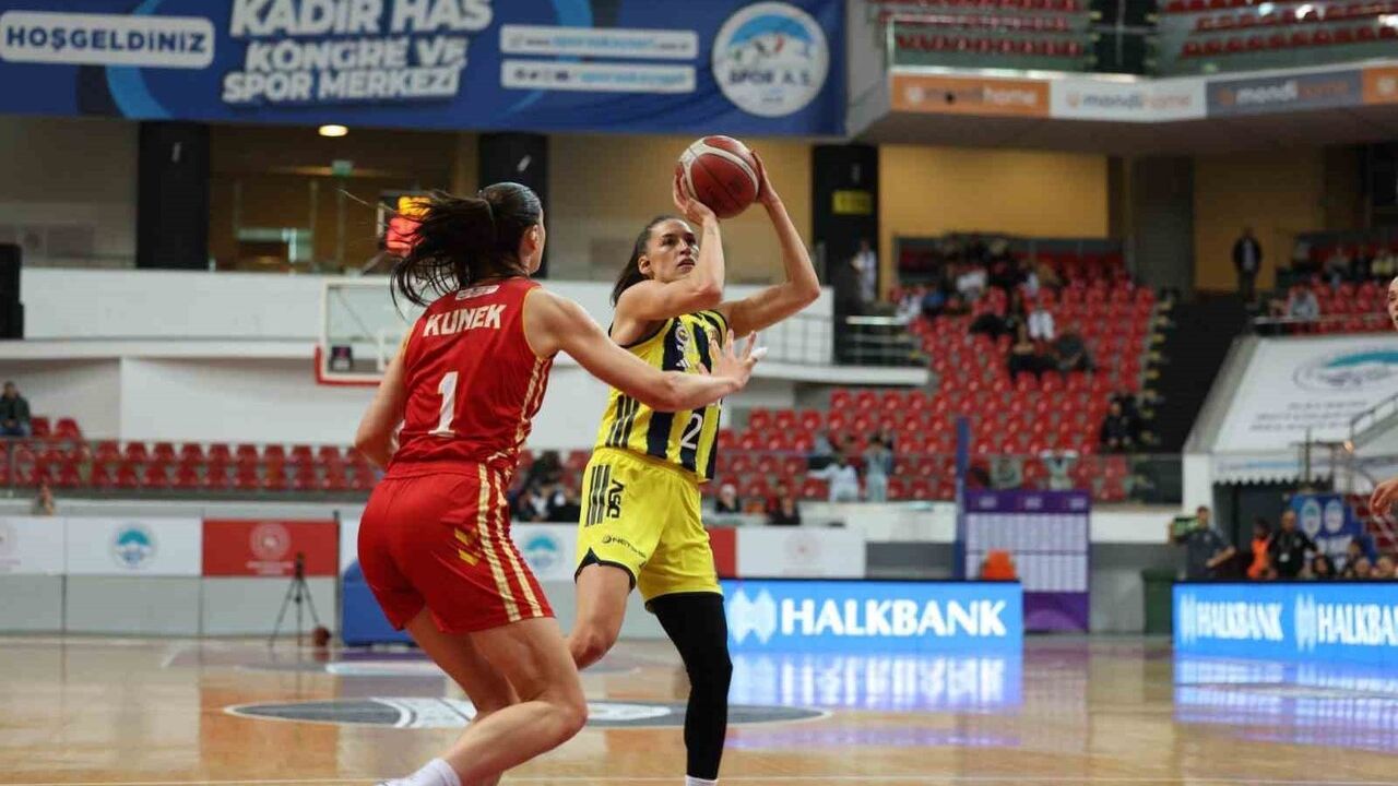 Melikgazi Kayseri Basketbol, Fenerbahçe Opet'e Yenildi