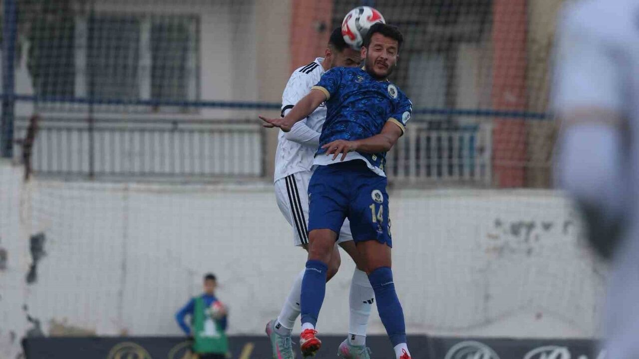 Menemen FK, Aliağa FK'yi 2-1 Yendi