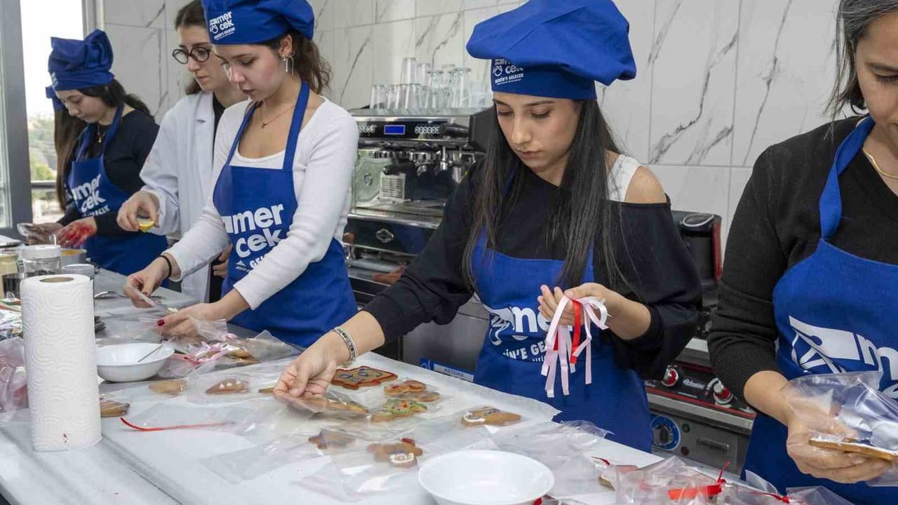 MERCEK’te Yeni Yıl Heyecanı: Renkli Atölyelerle Kutlandı