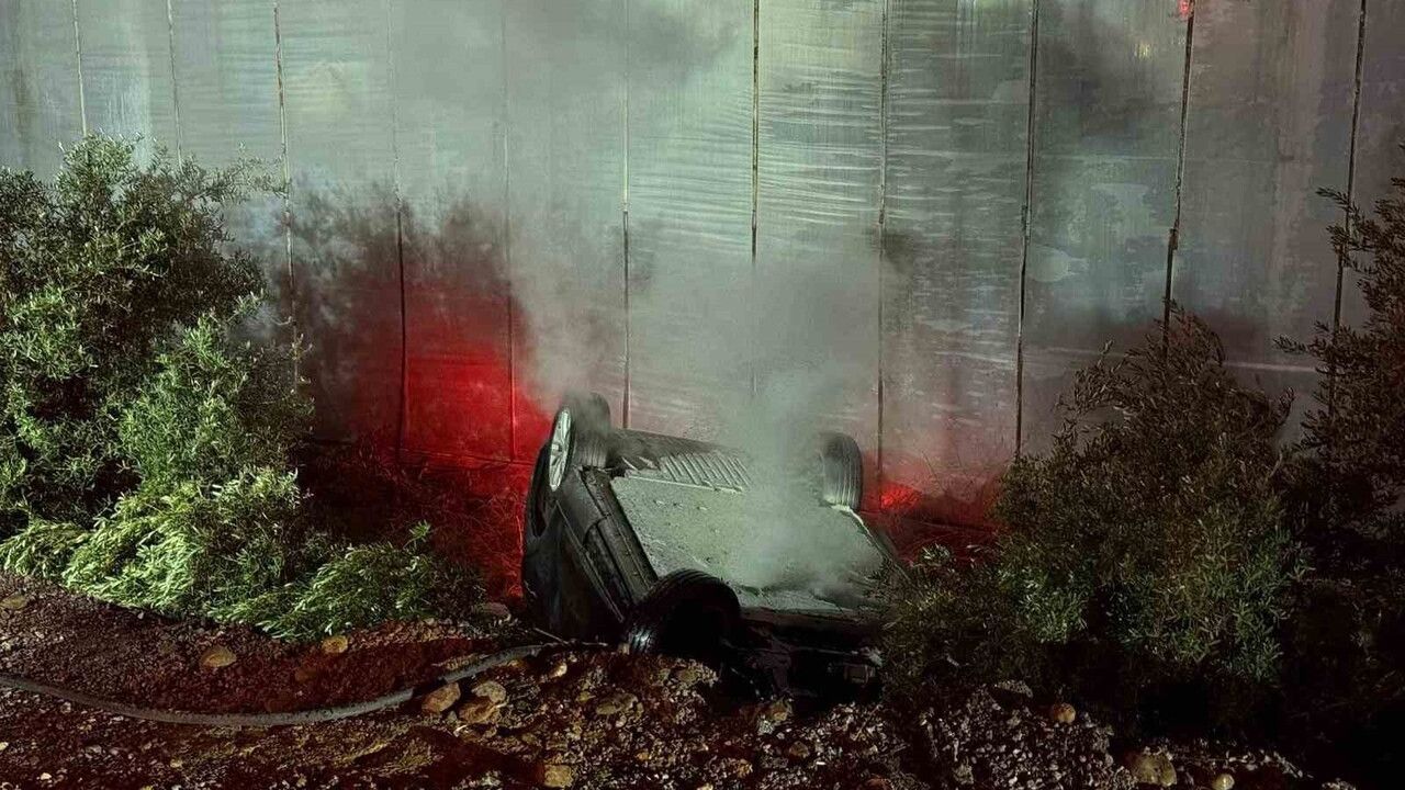 Mersin'de Elektrikli Araç Kazası ve Yangın