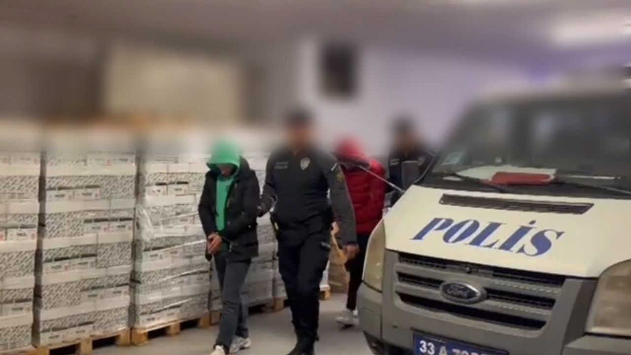 Mersin'de Yasa Dışı Bahis Operasyonu: 13 Kişi Tutuklandı