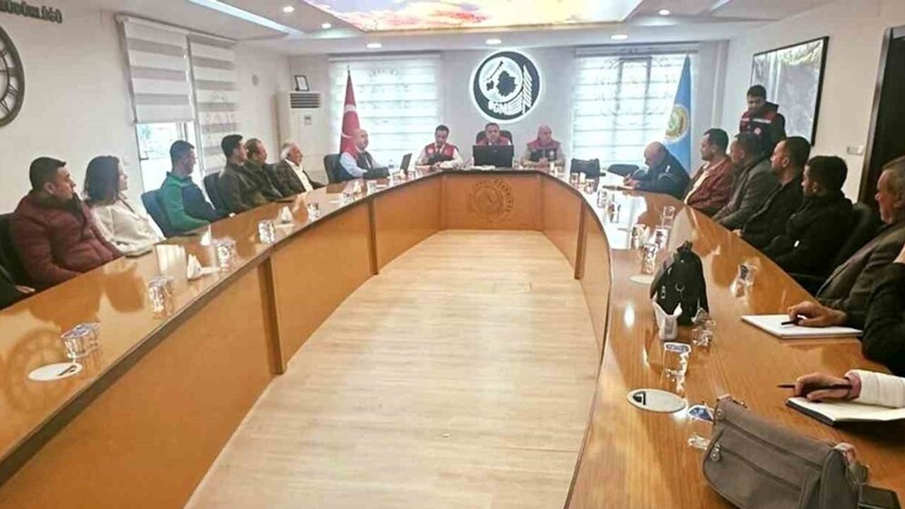 Mersin'de Zeytinyağı ve Zeytin Üretimi Toplantısı