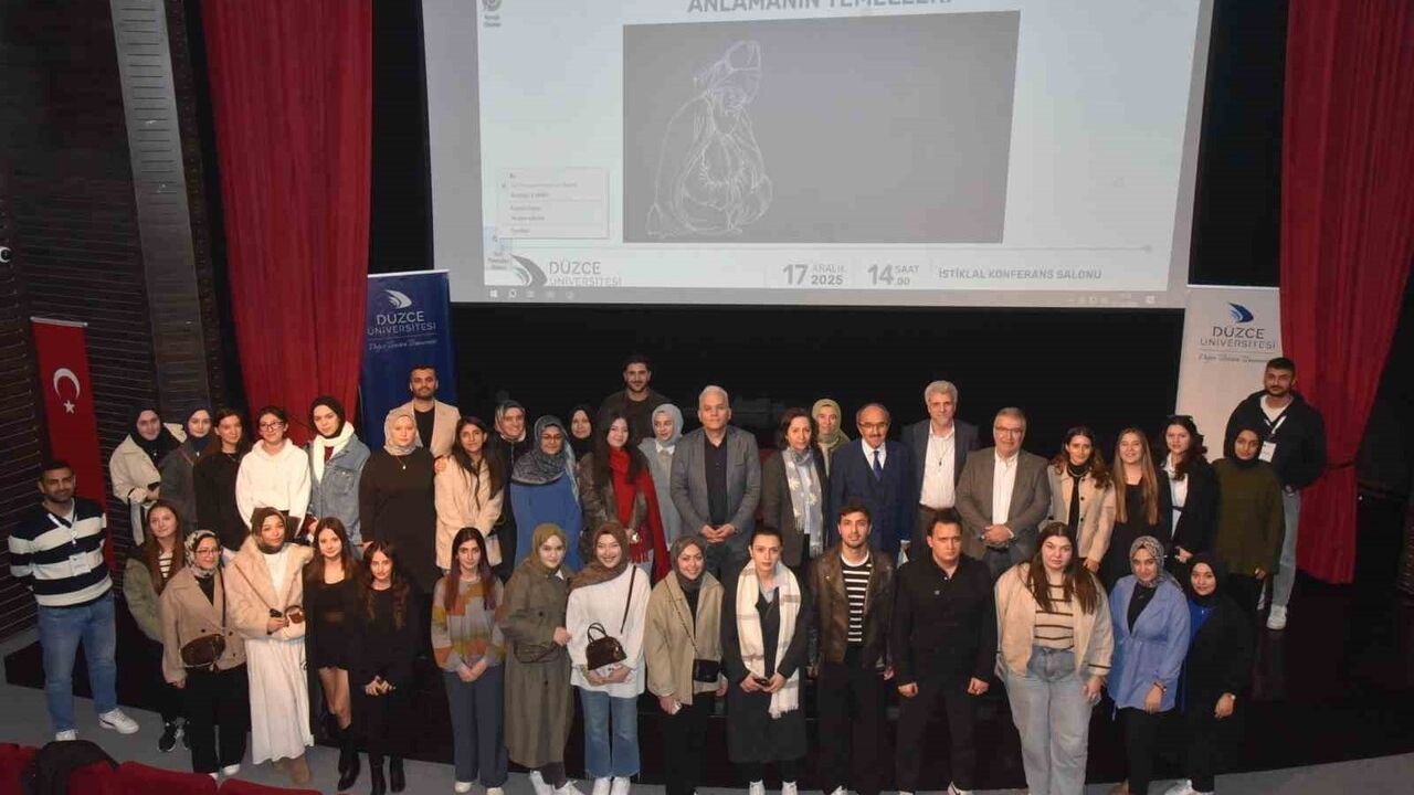 Mevlana’yı Anlamanın Temelleri Konferansı Yapıldı