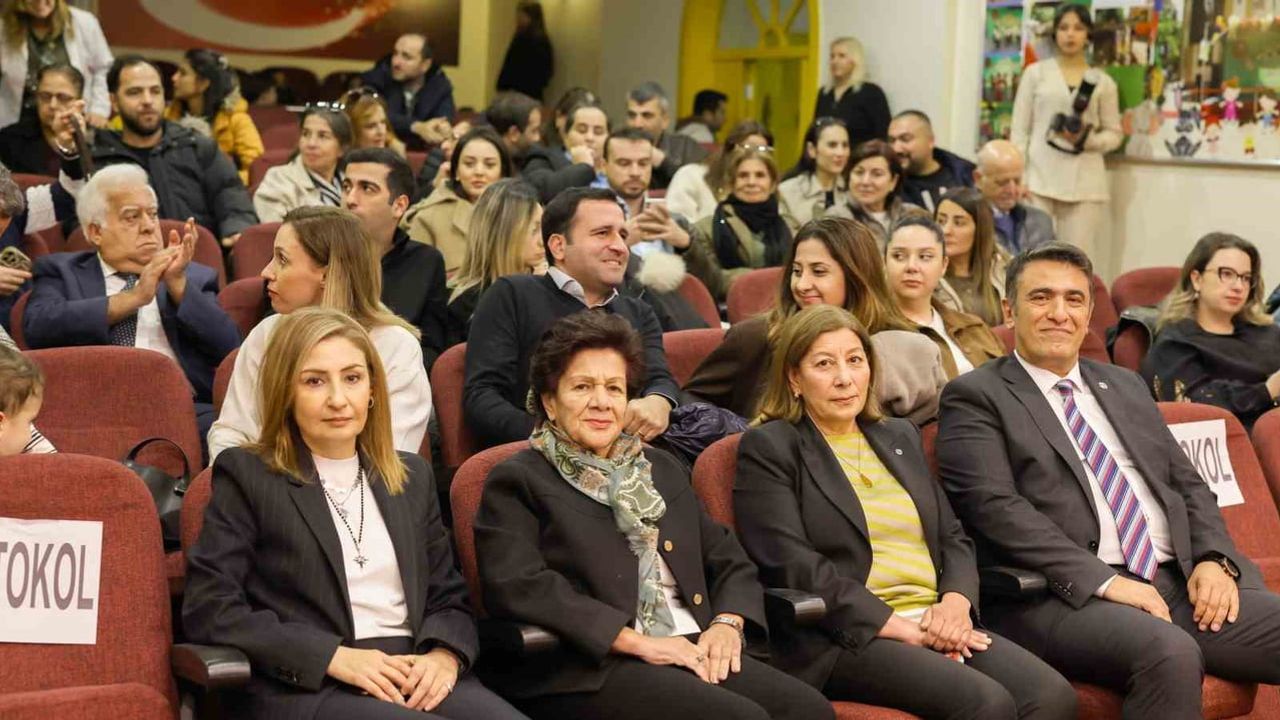 Minik GKV'li Öğrencilerden Duygu Dolu Kutlama: 25 Aralık Gaziantep'in Kurtuluşu