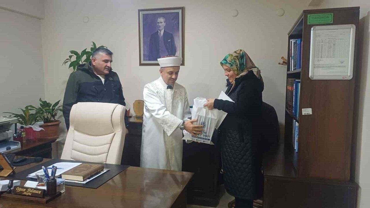 Moldova Uyruklu Kader Çetin Müslüman Oldu