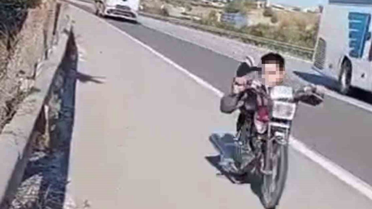 Motosikletle Tehlikeli Şov: Sürücüye Dev Ceza