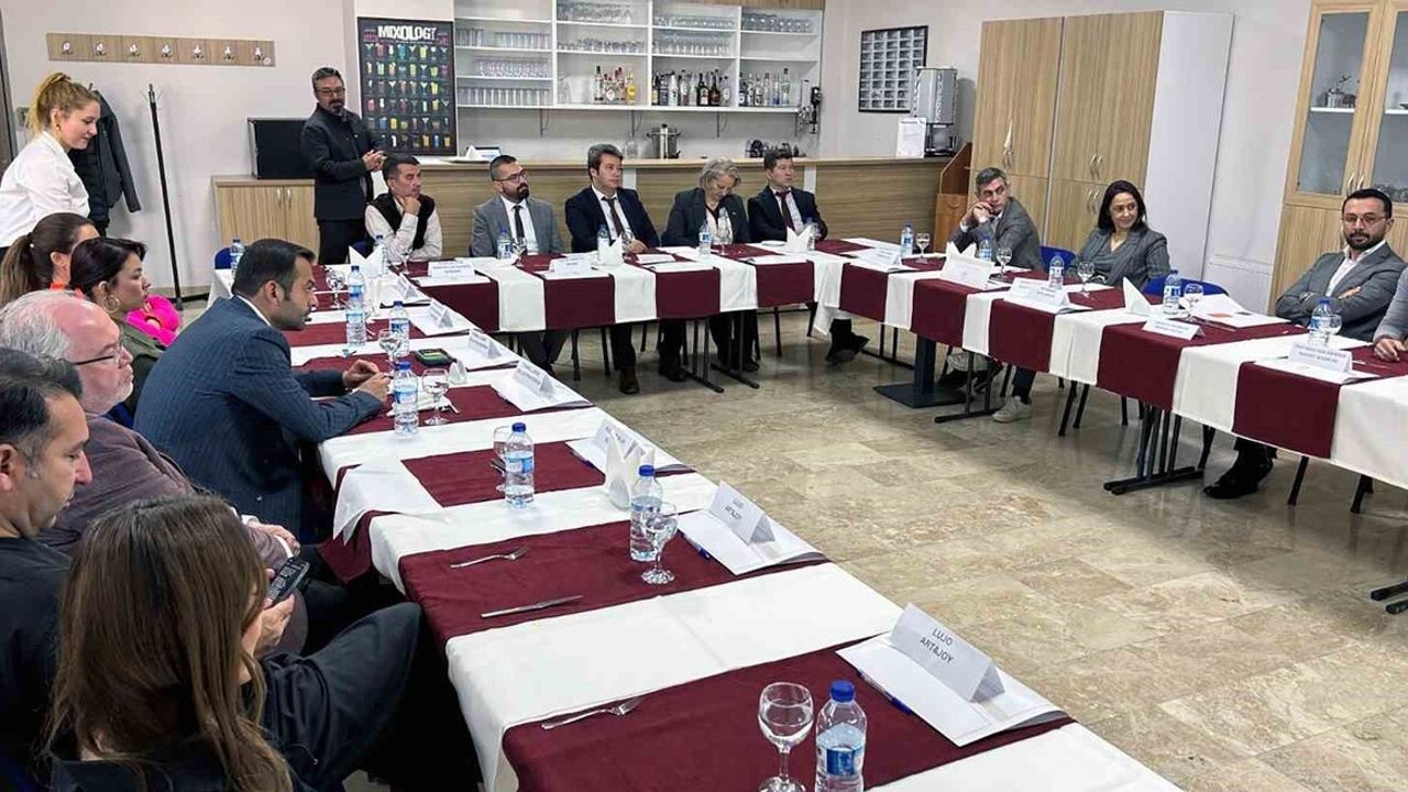 MSKÜ Turizm Fakültesi, Bodrum’un 5 Yıldızlı Otelcilik Temsilcilerini Ağırladı