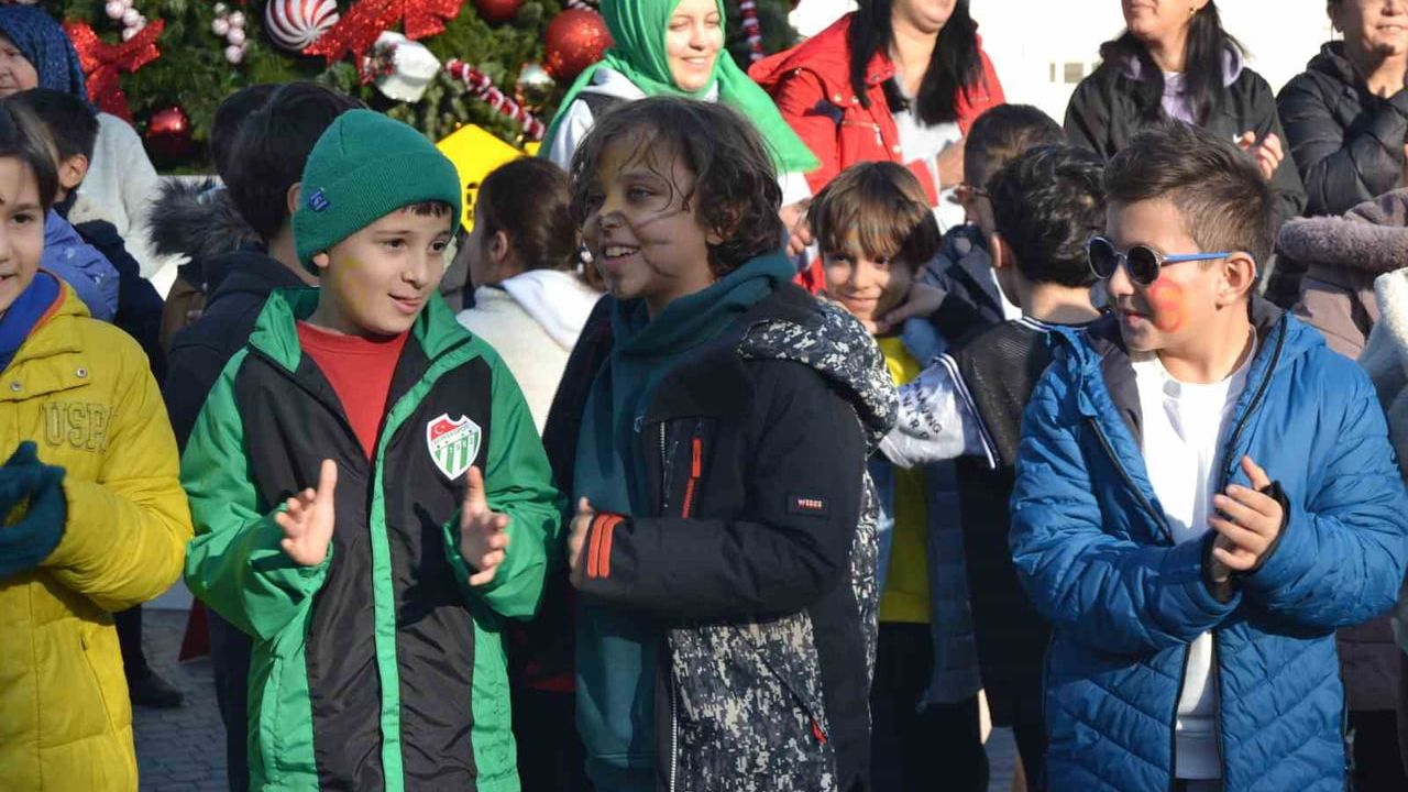 Mudanya'da H.O.B.A. Projesi Kapsamında Anlamlı Yürüyüş Etkinliği