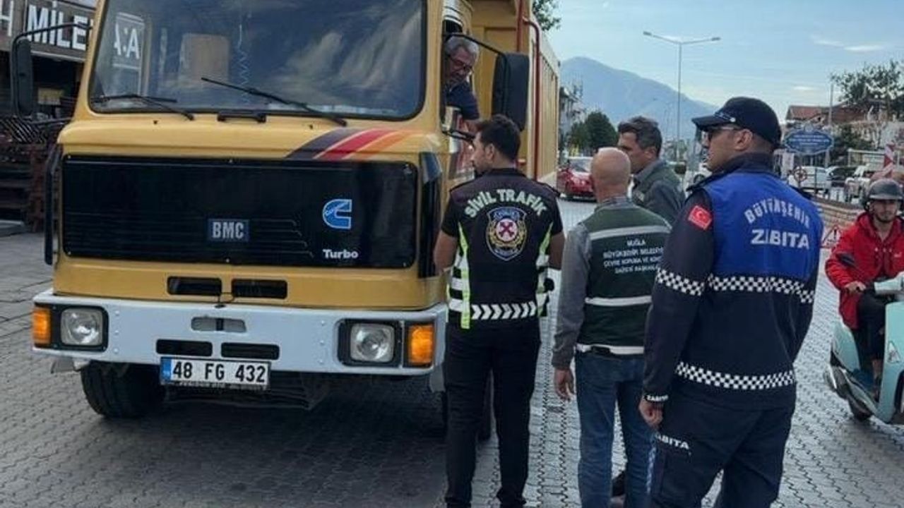 Muğla Büyükşehir Belediyesi Kaçak Hafriyatla Mücadele İçin Denetimlerini Sürdürüyor