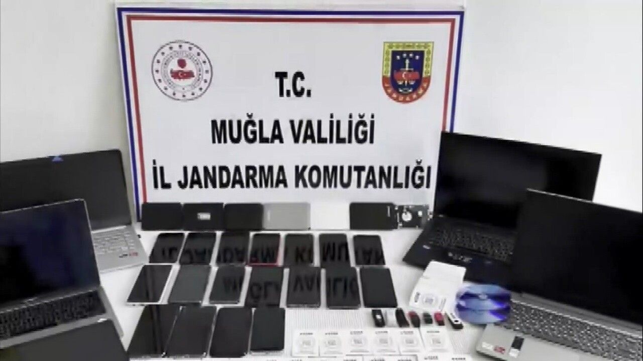 Muğla'da Dolandırıcılık Operasyonu: 10 Şüpheli Tutuklandı