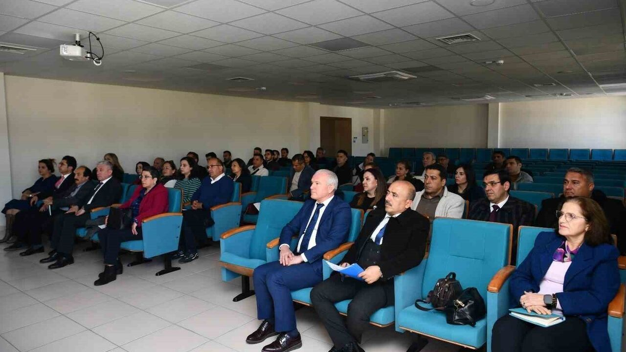 Muğla'da Nüfus Müdürlerine Hizmet Kalitesi Eğitimi