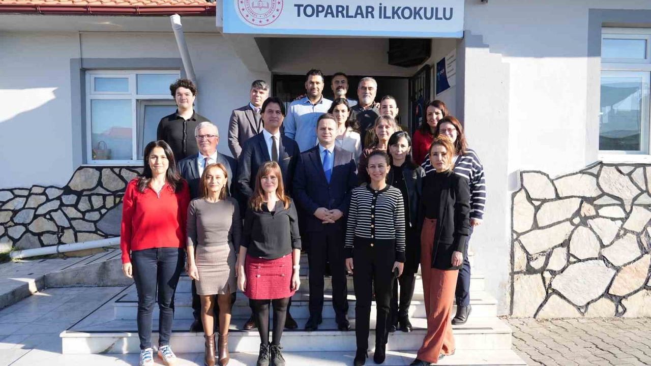 Muğla İl Milli Eğitim Müdürü Emre Çay, Köyceğiz'de Okul Ziyaretinde Bulundu