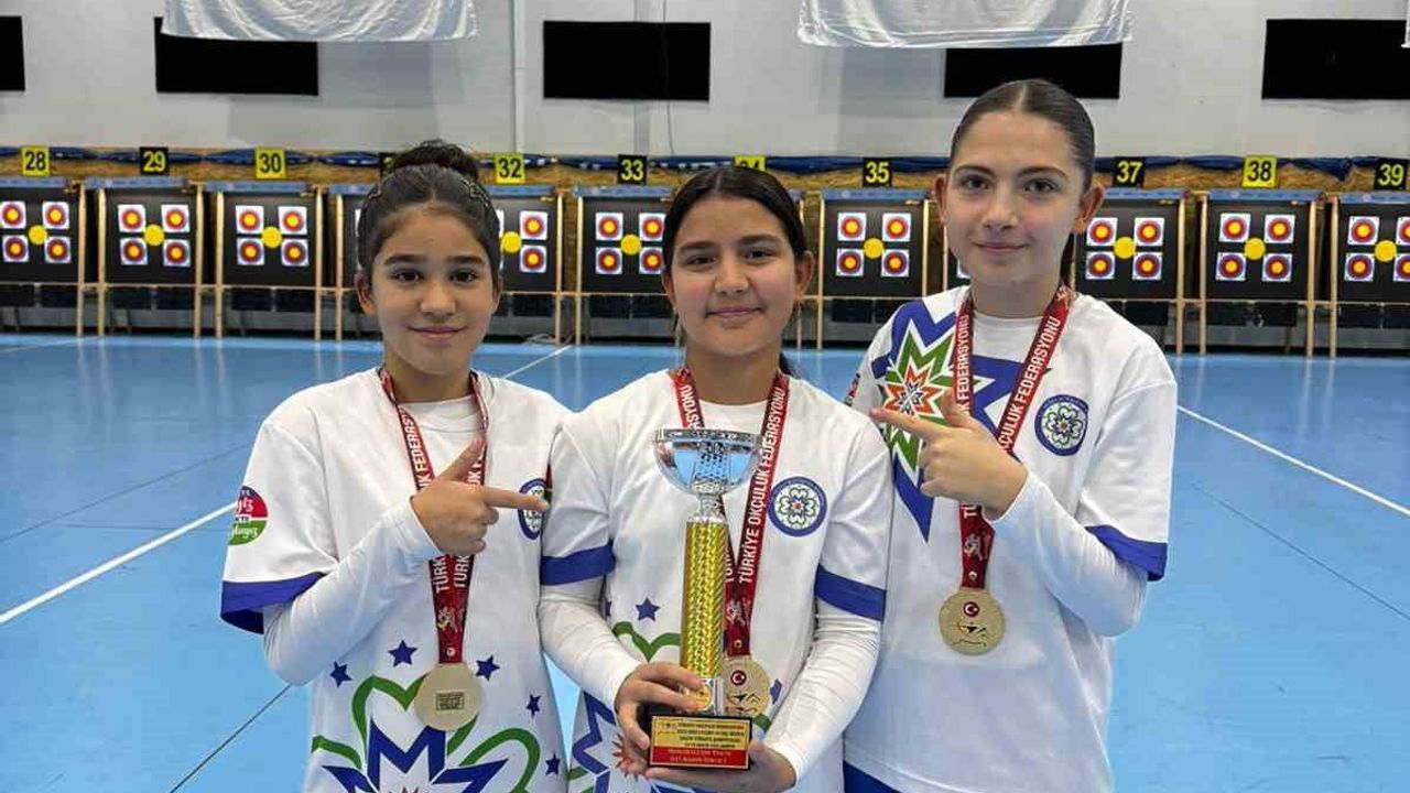 Muğla'nın Altın Kızları Okçulukta Şampiyon
