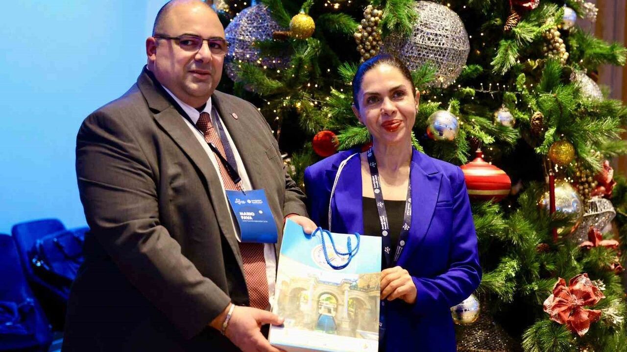 Muratpaşa Belediyesi, Malta'daki Liderler Zirvesi'nde