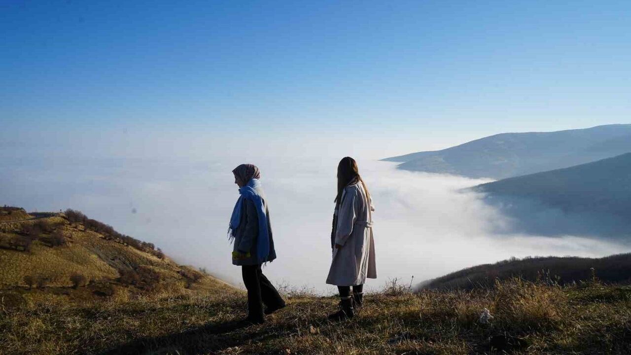 Muş Ovası'nda Sislerin Oluşturduğu Eşsiz Manzaralar