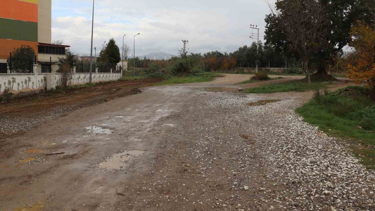 Nazilli Belediyesi'nden Yeşil Mahalle'ye Yeni Yol Yatırımı