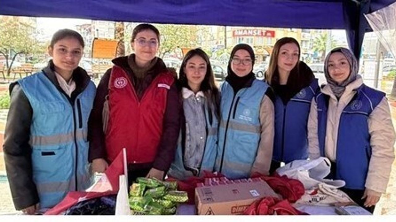 Nazilli'de Gençlerden Bağımlılığa Dikkat Çeken Farkındalık Etkinliği