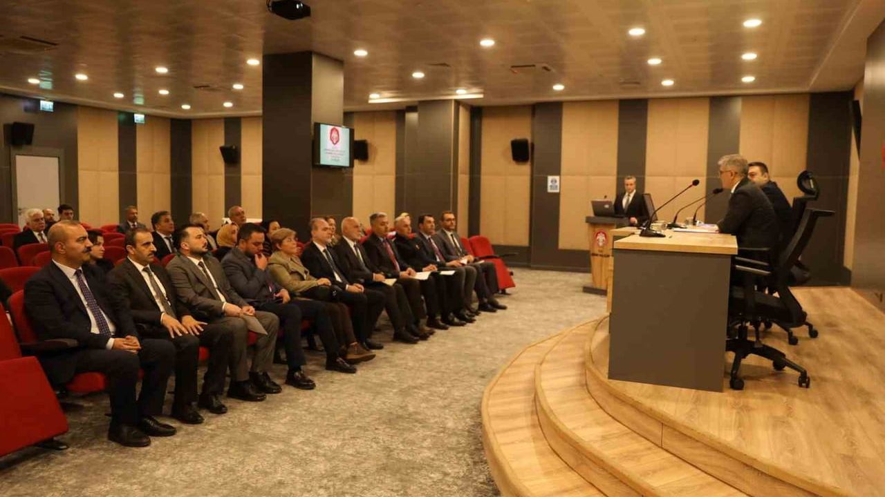 Niğde'de Bağımlılıkla Mücadele Toplantısı Yapıldı