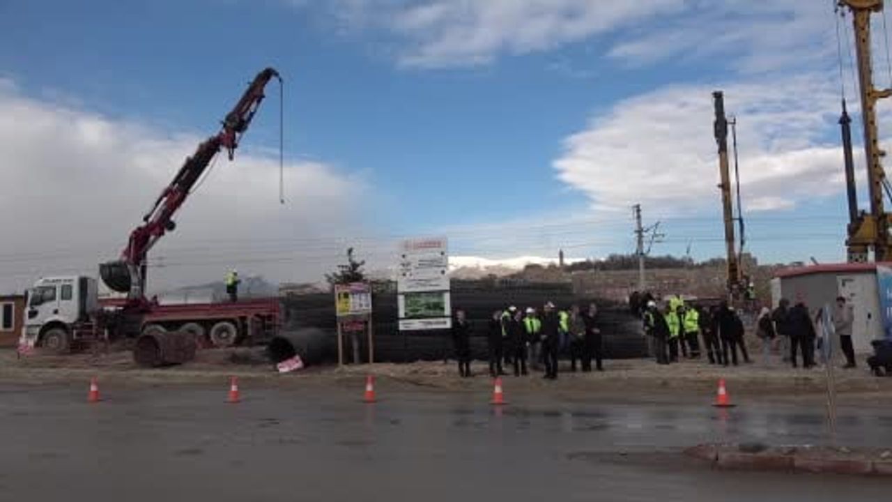 Niğde'de Trafik Sorunu Çözülüyor: Demiryolu Alt Geçit Projesi Başladı